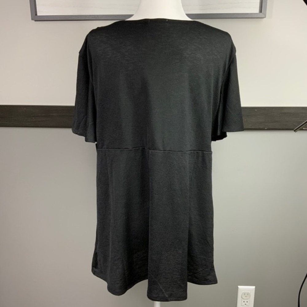 LOANNA woman’s blouse black short circular cap sleeve surplice neck plus size - Picture 3 of 13